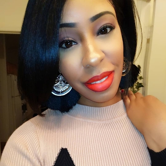 Meet the Posher Other - Meet your Posher, Ashley